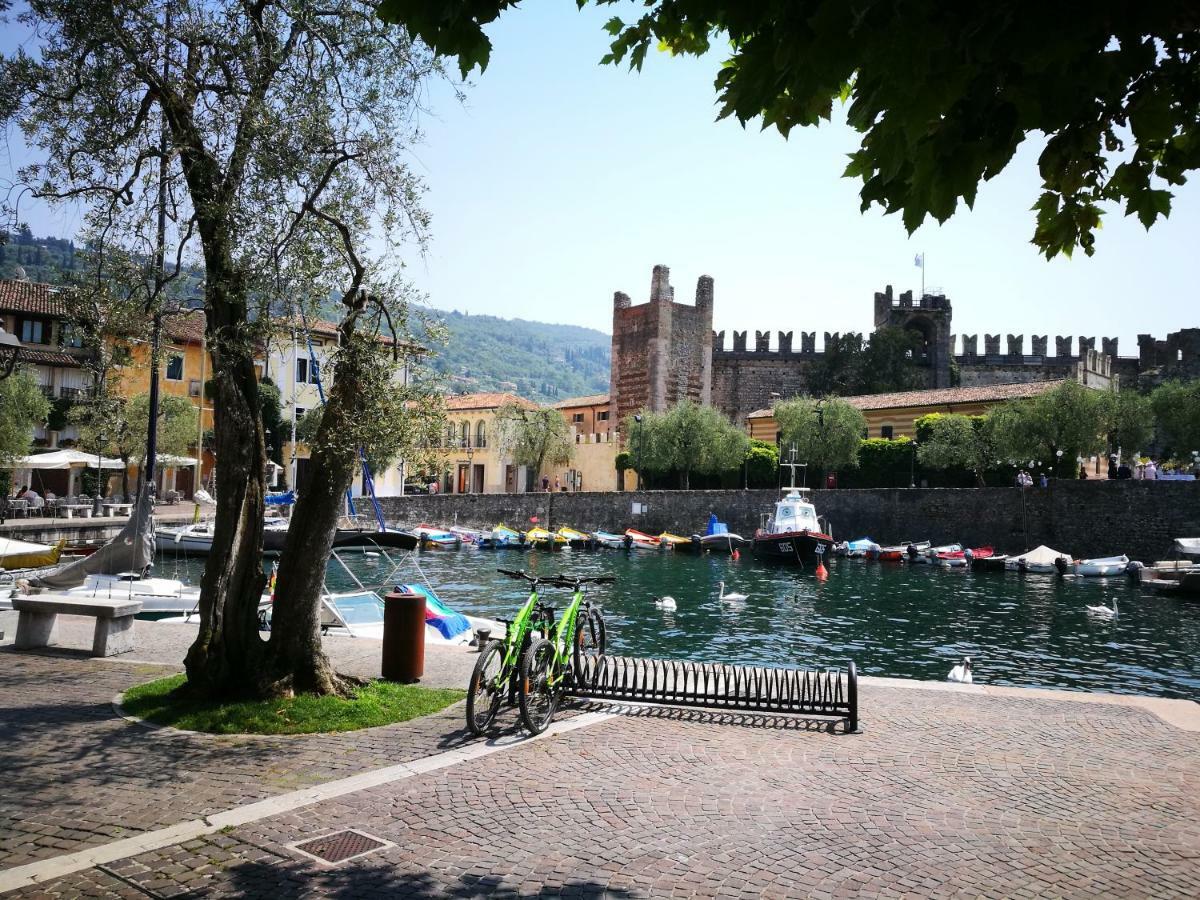 Suite Laura - Torri Del Benaco Exterior photo